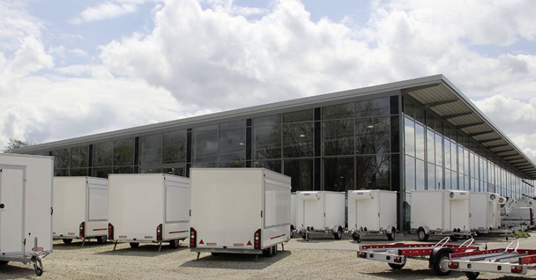 Herbstmesse mit Anhängern